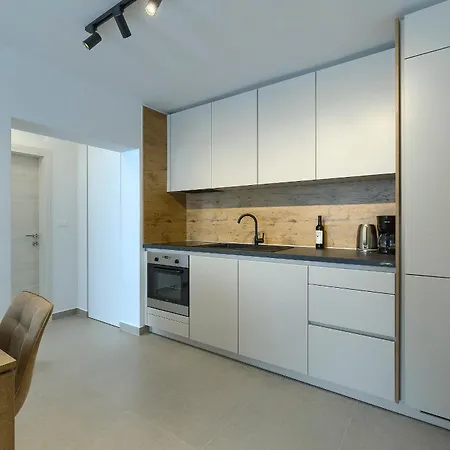 Apartman App Zara Park