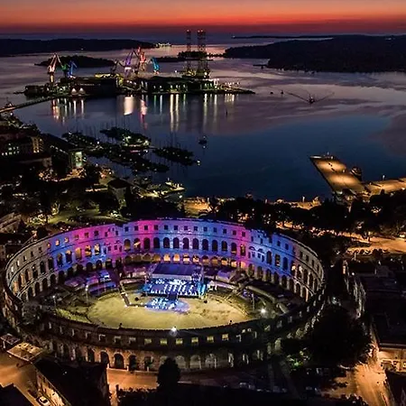 App Zara Park * פולה